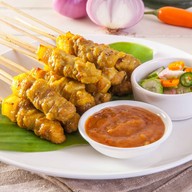 หมูสะเต๊ะ&หมูปิ้งโกบอยนกธันวามีตังพันล้านสูตรโบราณสาขาแรกเจ้าเก่าเยาวราช เจ้าเก่าเยาวราช สาขาแรก