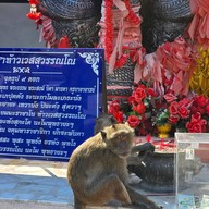 วัดเขาตะเกียบ