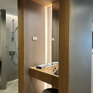 Sea Me Spring Tree Hotel