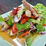 สุขสำราญ ลาบก้อยต้ม