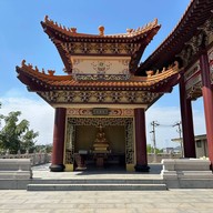 บรรยากาศ ฝอ กวง ซัน ไท่ฮวาซื่อ