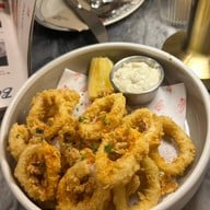 Smith & Co. ( The Mercury Ville ) ชิดลม