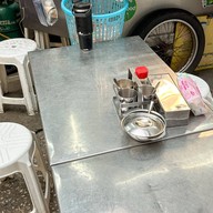 เล็กข้าวต้ม