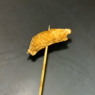 ลูกชิ้นทอด บีทีเอสสนามเป้า