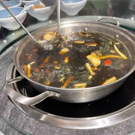 เมนูของร้าน Sister Local Restaurant