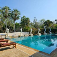 Nana Resort Kaengkrachan
