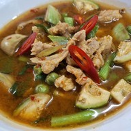 สุขสำราญ ลาบก้อยต้ม