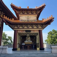 บรรยากาศ ฝอ กวง ซัน ไท่ฮวาซื่อ