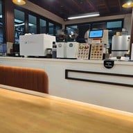 บรรยากาศ ชาว คาเฟ่ สาขา ลาดพร้าว