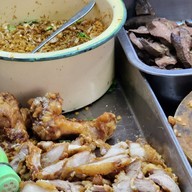 ก๋วยจั๊บเจ้ท๊อป 30 บาท