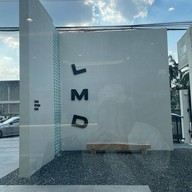 LMD Coffee Roasters (บางนา กม.13 / Bangna KM.13)