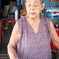 เจ๊เช็ง ผัดไทสี่แยกหัวแตก