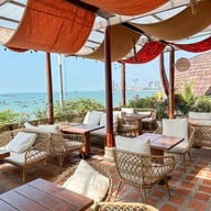 Moon Whale Pattaya พัทยา