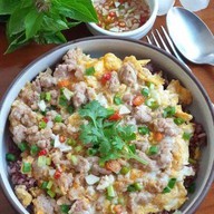 สมพรอาหารตามสั่งและก๋วยเตี๋ยวพร้อมเครื่องดื่ม 1
