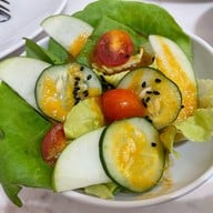 Another Hound Café ดิเอ็มโพเรียม