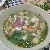 ครัวเมืองชลข้าวต้มปลา