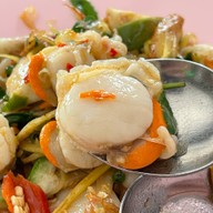 เจ๊น้องริมทะเลบางพระ