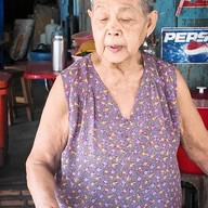 เจ๊เช็ง ผัดไทสี่แยกหัวแตก