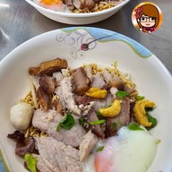 ม่าแห้ง