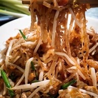 เจ๊เช็ง ผัดไทสี่แยกหัวแตก