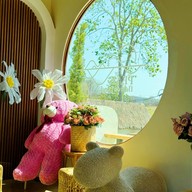 The Peak Flower Land -