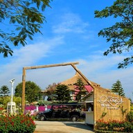 The Peak Flower Land -