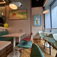 MOS BURGER เซ็นทรัล พลาซา ลาดพร้าว