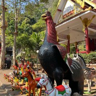 บรรยากาศ ศาลเจ้าพ่อพะวอ