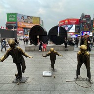 บรรยากาศ Huangxing Walking Street