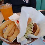 MOS BURGER เซ็นทรัล พลาซา ลาดพร้าว