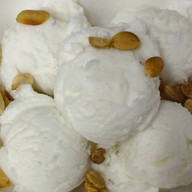 เมนูของร้าน หวานลิ้นไอติมไข่แข็ง จรัญ 3