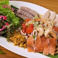 บ้านสะออน by บ้านนอกคอกนาเขาใหญ่
