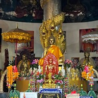 บรรยากาศ ศาลเจ้าพ่อพะวอ