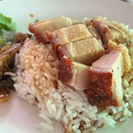 เมนูของร้าน ร้านก๋วยจั๊บป้าเลี้ยง