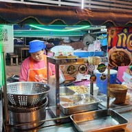 ก๋วยจั๊บเจ้ท๊อป 30 บาท