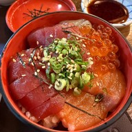 MAGURO Sushi เดอะเซอร์เคิล ราชพฤกษ์