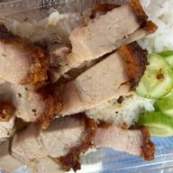 เมนูของร้าน ข้าวหมูแดงหมูกรอบ ศรีวัช เชิญชิม