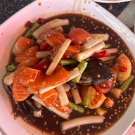 เมนูของร้าน แซ่บไม่ไหวจันทบุรี