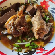 เมนูของร้าน ป้าตุ๊กก๋วยเตี๋ยวเป็ด  คลองเปรมประชากร