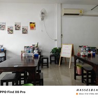 บรรยากาศ ข้าวมันไก่สิงคโปร์ byโกซิม