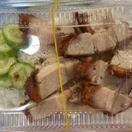เมนูของร้าน ข้าวหมูแดงหมูกรอบ ศรีวัช เชิญชิม