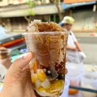 เมนูของร้าน โบ๊กเกี้ย ข้างโรงเรียนวัดบวร