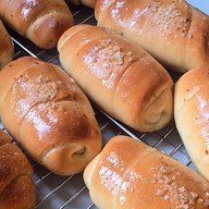 Island kid (homemade bakery and coffee)