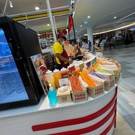 Toro Fries fashion island