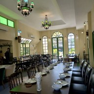 ปราย ระย้า Local Phuket Cuisine , Sukhumvit 8 ( 350 M. form BTS NaNa )