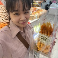 Toro Fries fashion island