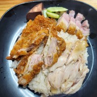 เมนูของร้าน คิง มันไก่&กะเพรา