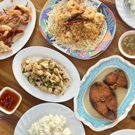 ครัวเจ๊แมว ปากน้ำปราณ