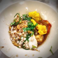 เมนูของร้าน ก๋วยเตี๋ยวเรือพระนคร Silom Edge สีลมเอจ