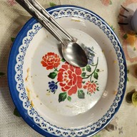 ข้าวคลุกกะปิ เจ๊น้อย แฉ . . ท